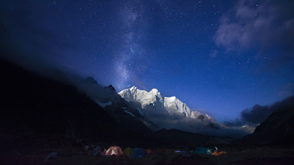 Camping under the Tibetan stars